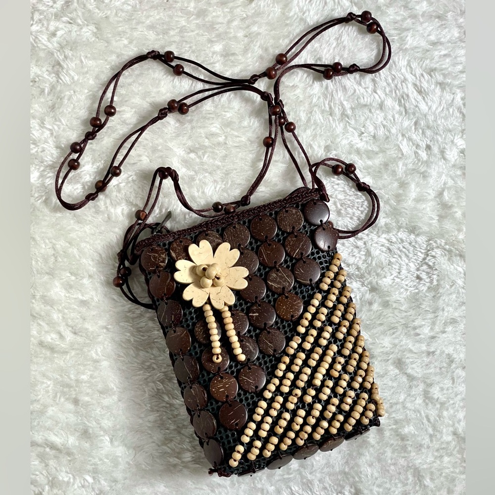 NWOT Handmade Coconut Shell Crossbody Bag Boho Thailand